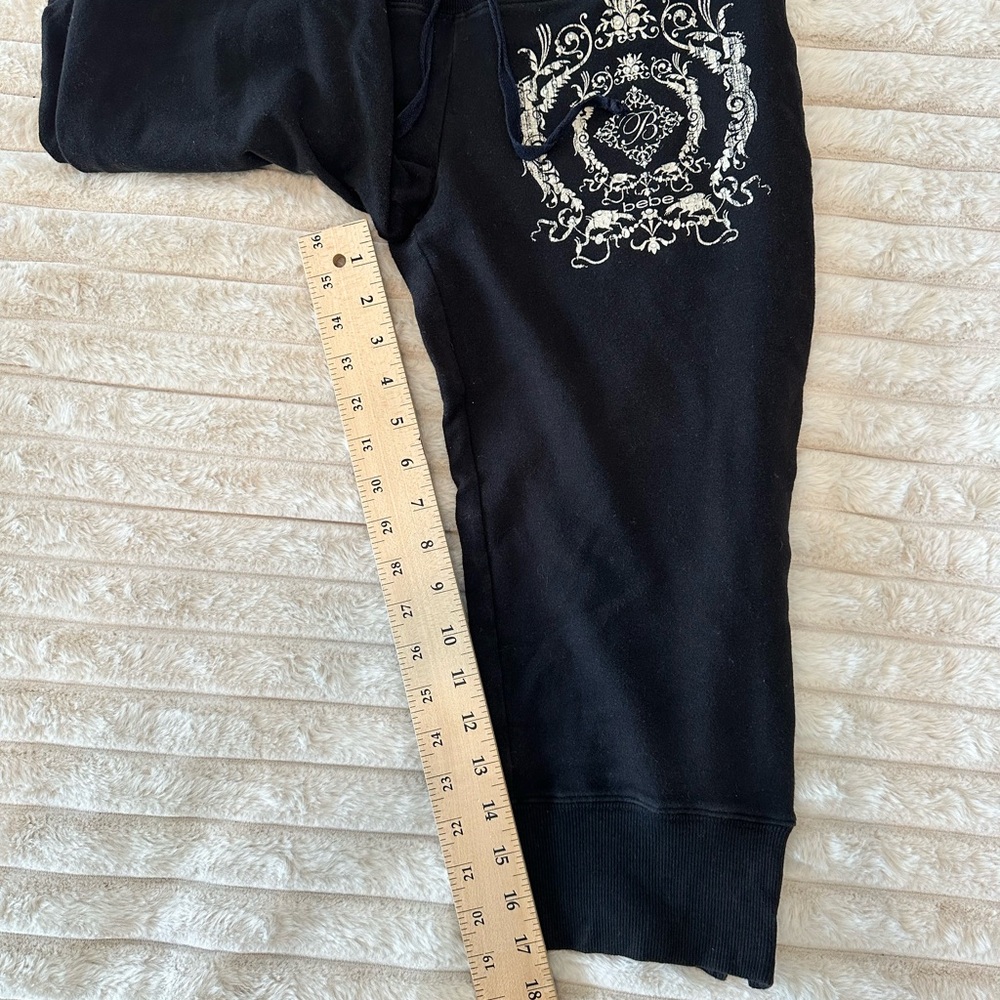 Y2K VTG Bebe Capri Sweatpants - Picture 5 of 10